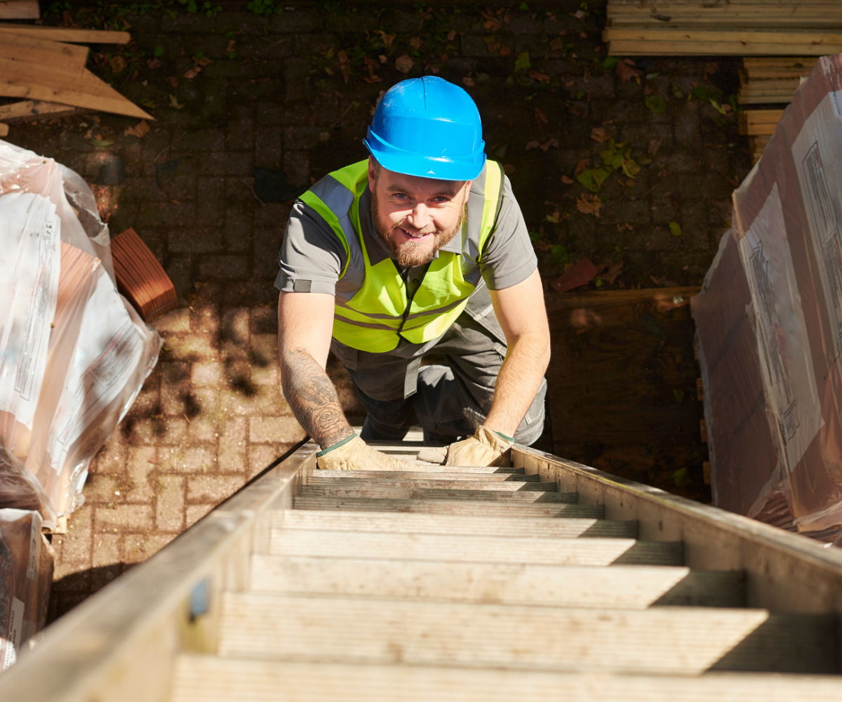 You are currently viewing Ladder safety is urgent	